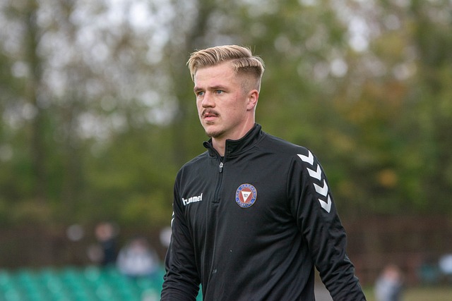 他都展现出 他都展现出